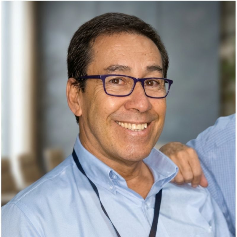 Dr. Armando Torrente Trujillo